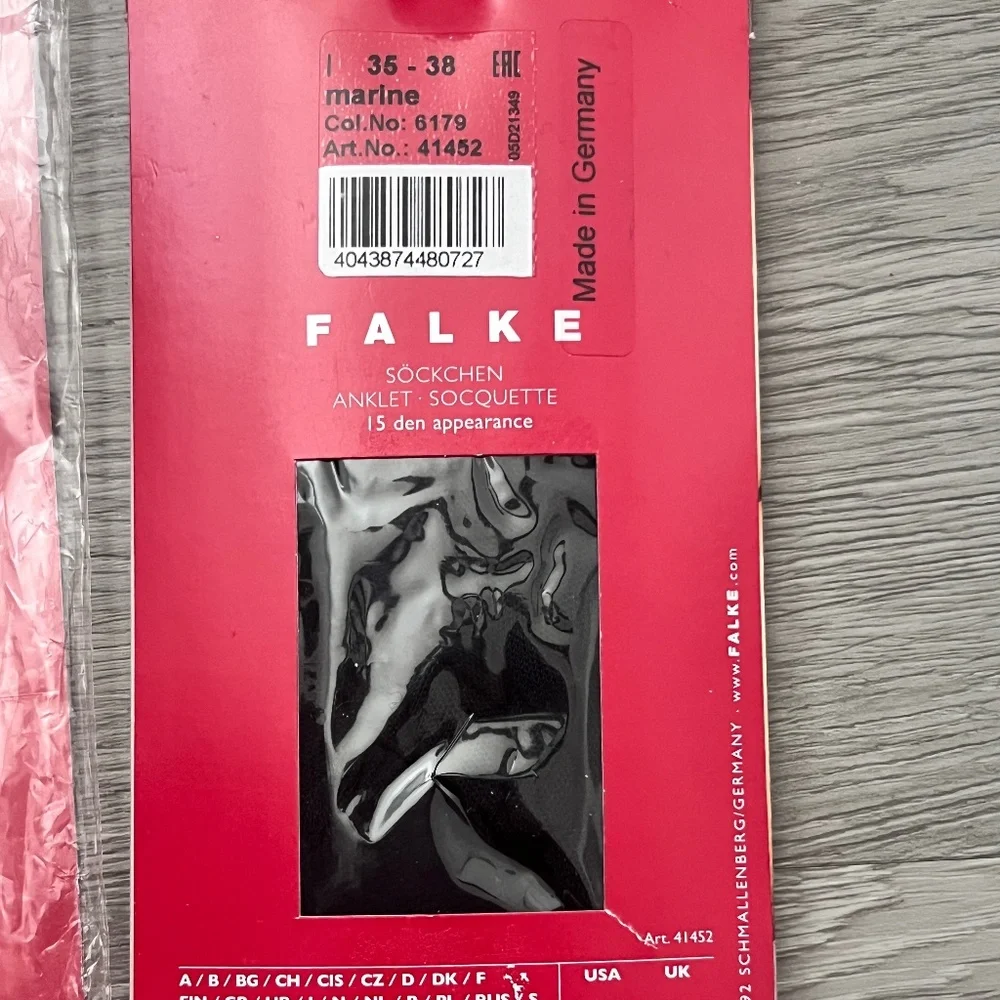 FALKE Women's Invisible Deluxe 8 Tights, Beige & Falke Dot Anklet Stocking Blue
